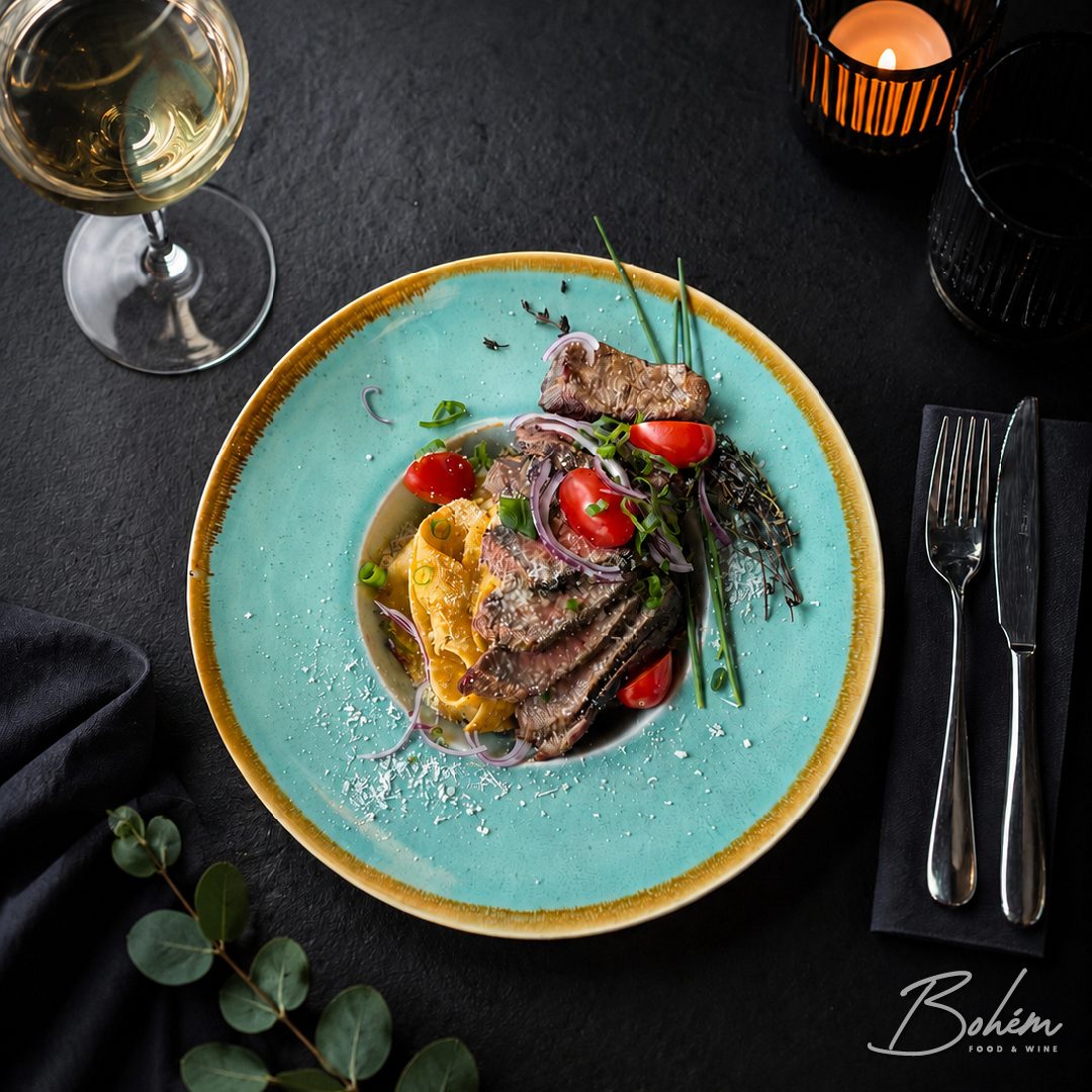 Hovädzí steak s domácimi pappardelle a cherry paradajkami